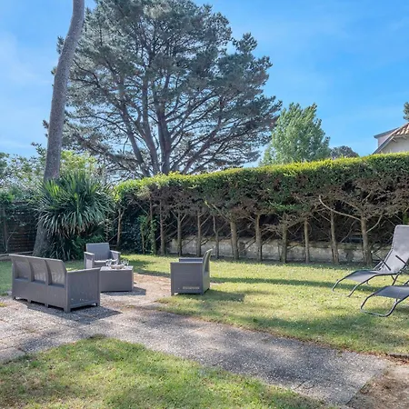 Maison Renovee Pour 8 - 200m Tharon בית נופש