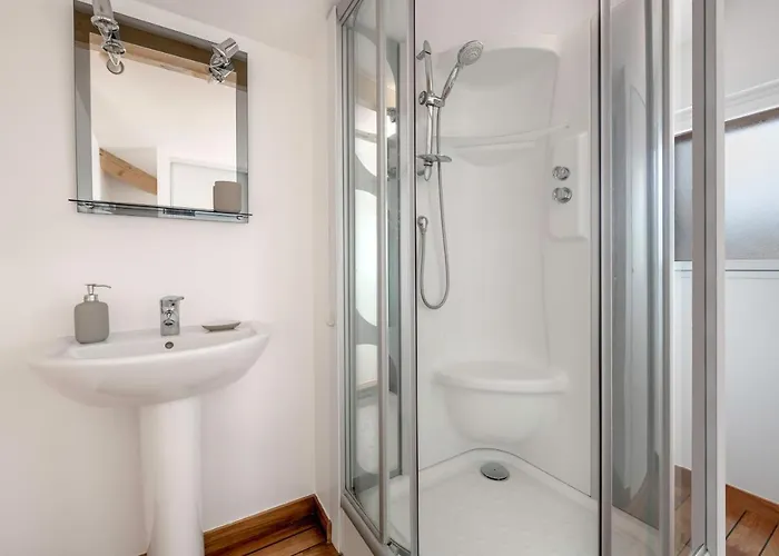 Nyaraló Maison Renovee Pour 8 - 200m Tharon *