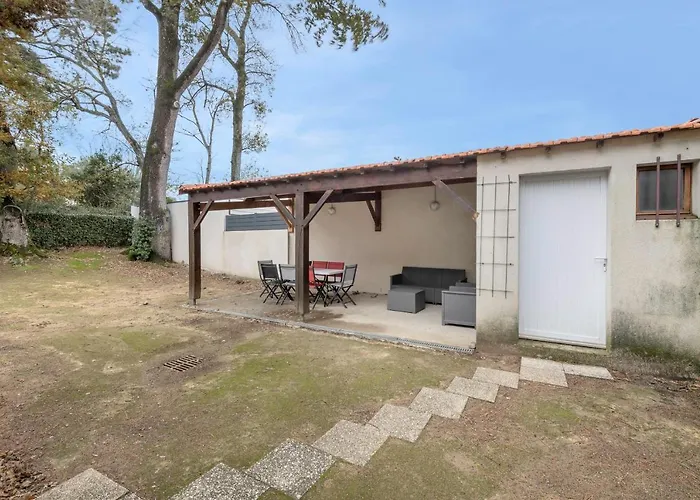 Nyaraló Maison Renovee Pour 8 - 200m Tharon