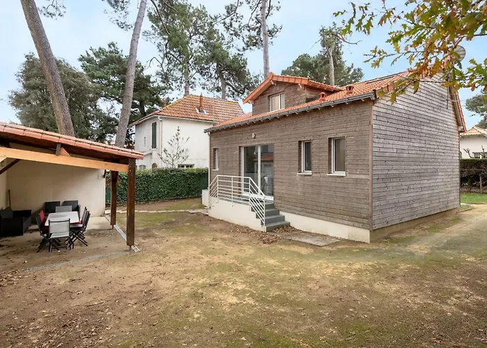 Maison Renovee Pour 8 - 200m Tharon Nyaraló