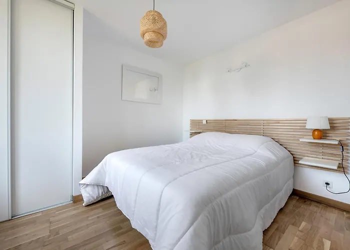 Maison Renovee Pour 8 - 200m Tharon Nyaraló