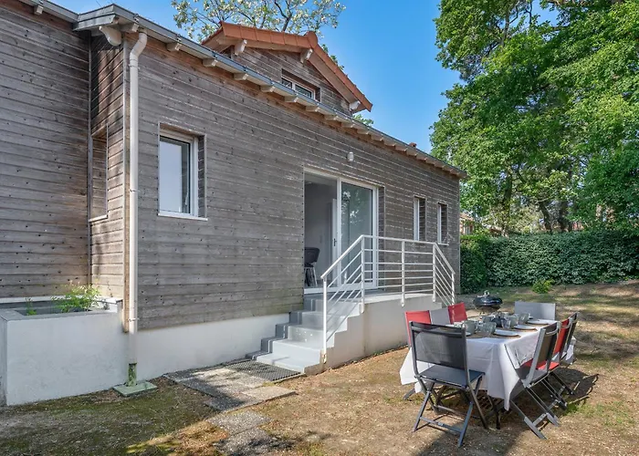 Maison Renovee Pour 8 - 200m Tharon Saint-Michel-Chef-Chef